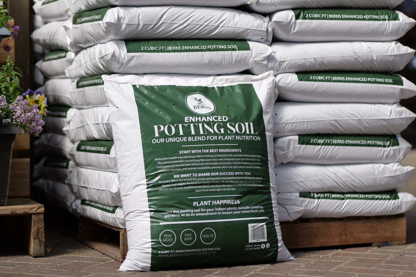 Potting Soils | Berns Enhanced Potting Mix